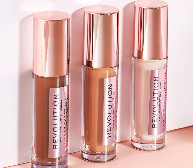 Resena y Swatches Corrector Makeup Revolution