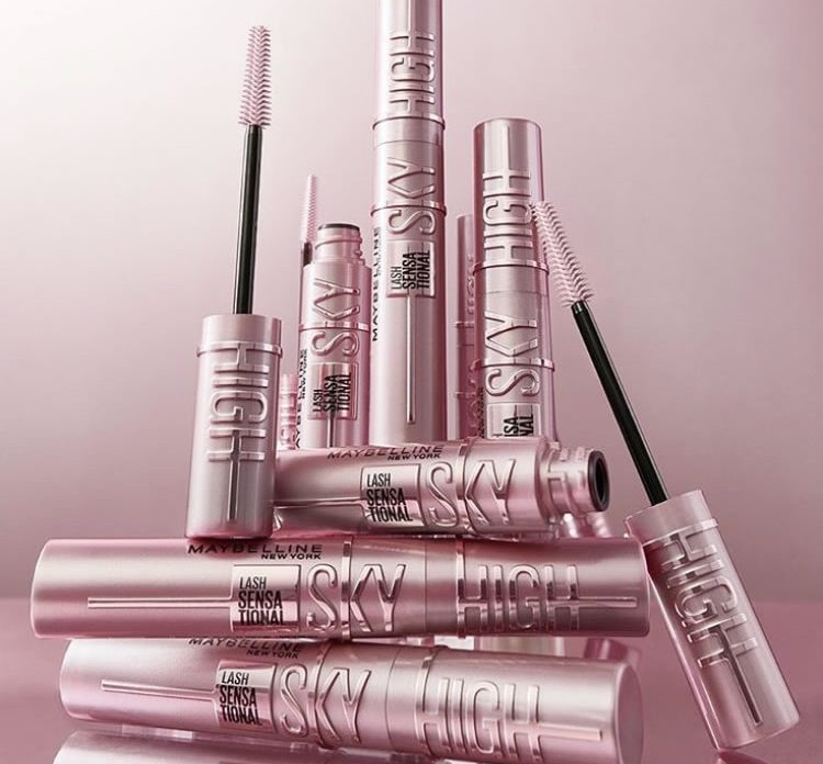 La Pestañina Lash Sensational Sky High de Maybelline